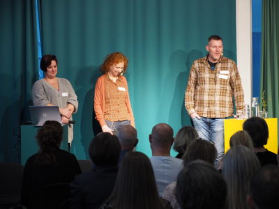 Ann-Kristin Sörensen, Cecilia Bergstedt och Göran Lundin om att ge ett bra stöd i Bostad först. (Foto: Charbel Sader)